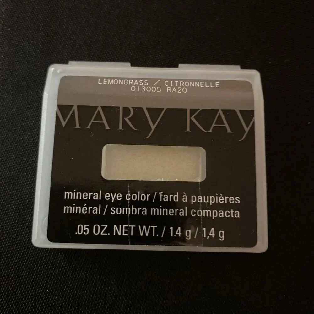 Mary Kay Mineral Eye Color Lemongrass / Citronelle